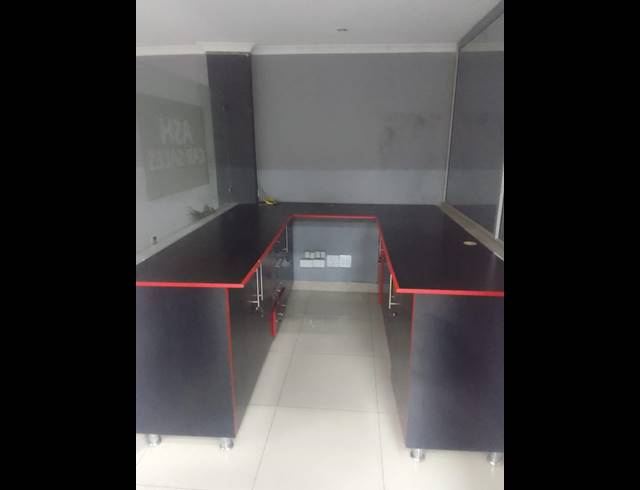 900M² WAREHOUSE TO LET IN PIETERMARITZBURG CENTRAL